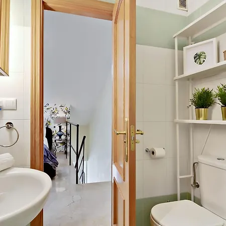 Del Parque Flats - Ollerias Duplex * Malaga