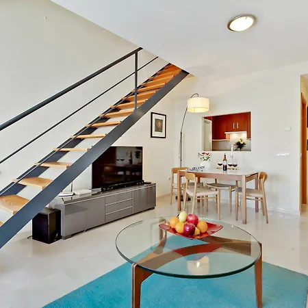 Del Parque Flats - Ollerias Duplex Apartment